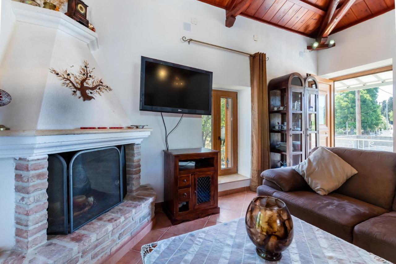 Konstantina Yard Studio Стафилос Экстерьер фото